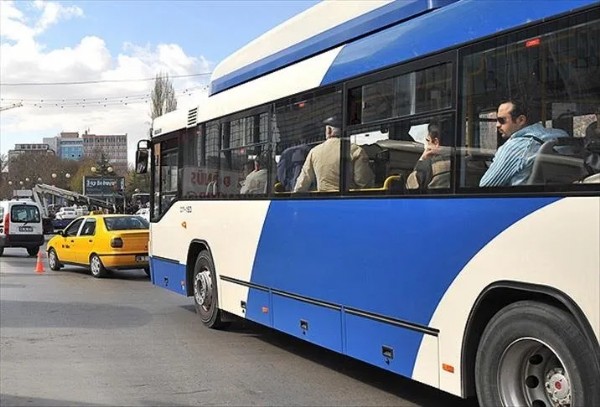 Mansur Yavaş'ın algı balonu patladı! Kendi kaldırdığı ücretsiz aktarma sistemini 'müjde' diye duyurdu